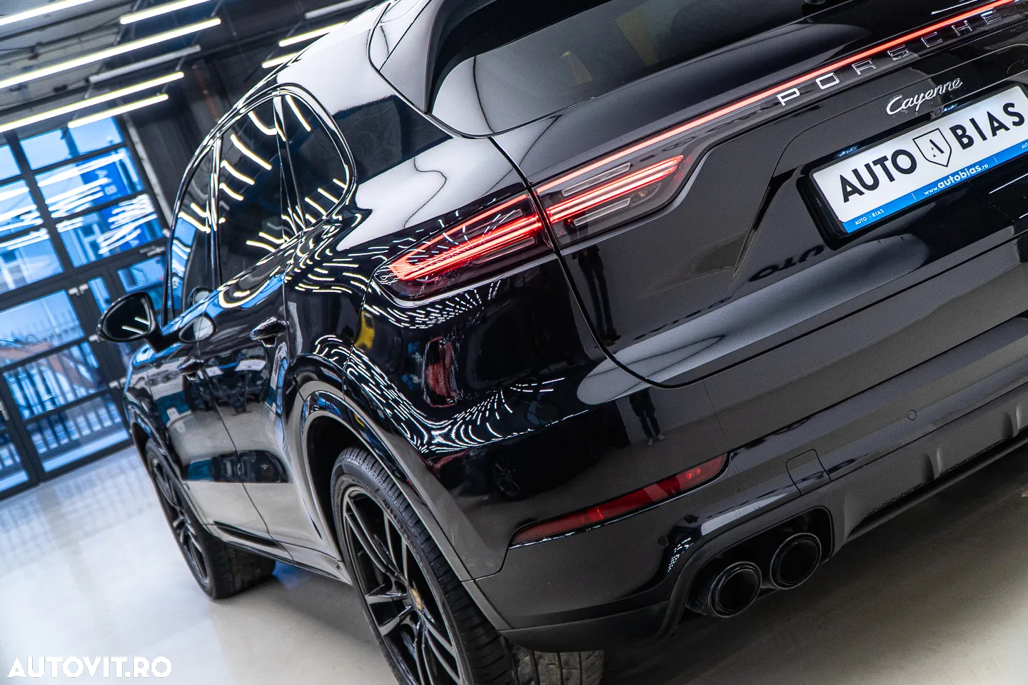Porsche Cayenne Tiptronic S - 33