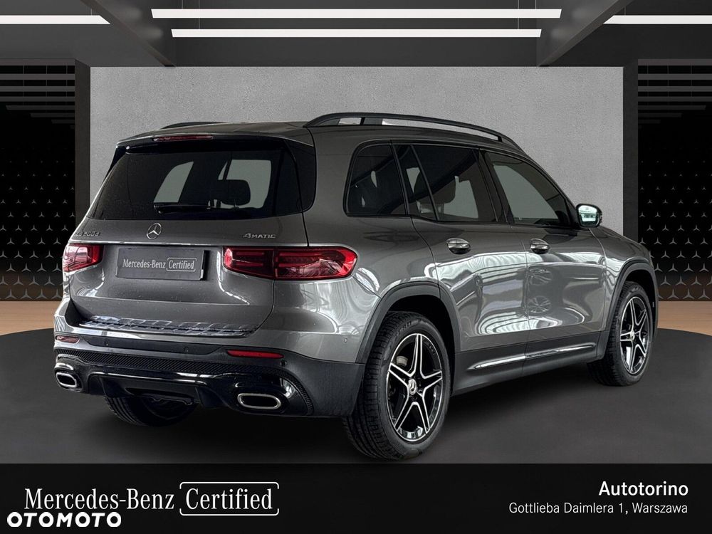 Mercedes-Benz GLB - 5