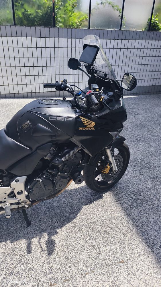 Honda CBF - 14