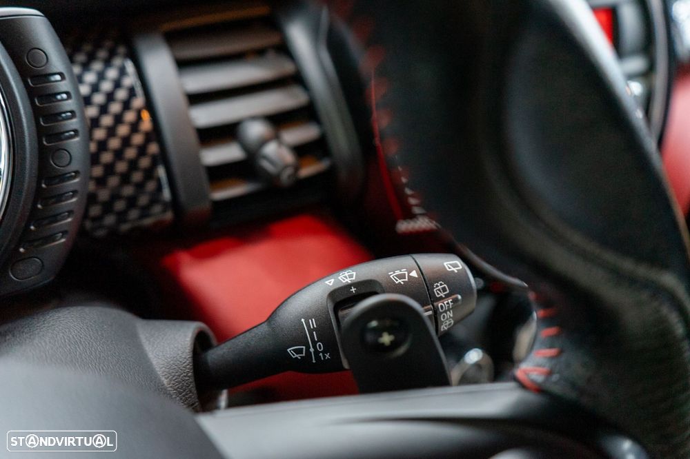 MINI 3 Portas John Cooper Works Auto Desportiva - 40