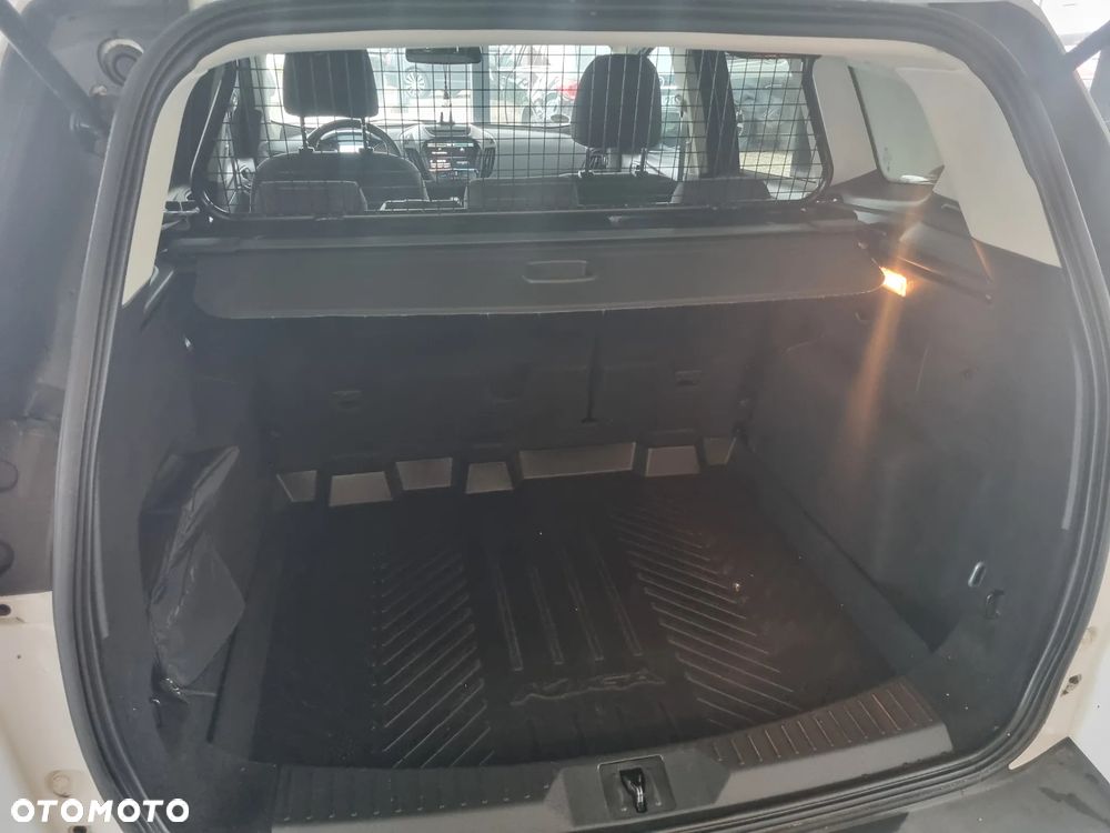 Ford Kuga 2.0 TDCi 4x4 SYNC - 12