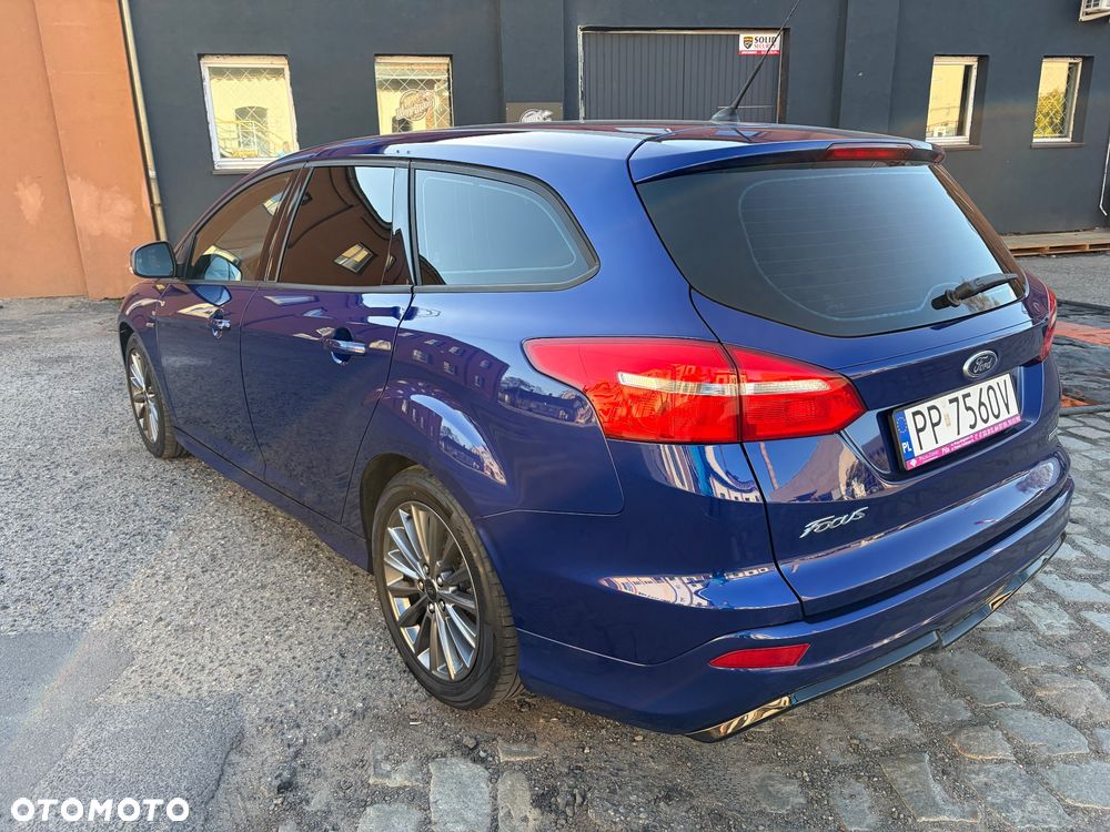 Ford Focus 1.5 EcoBoost STart-Stopp-System ST-LINE - 10