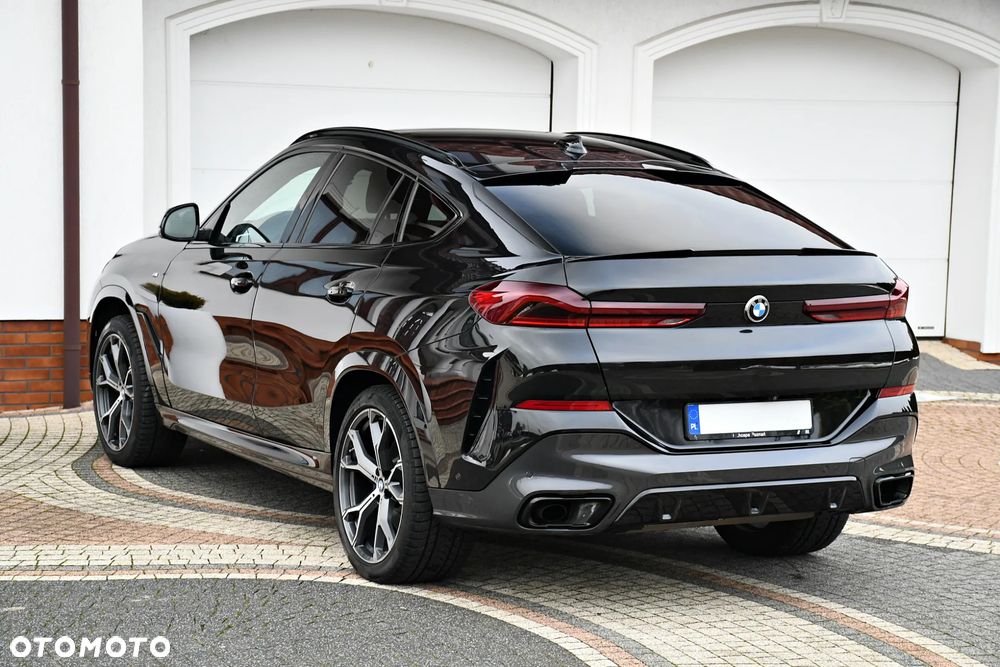 BMW X6 xDrive30d - 17