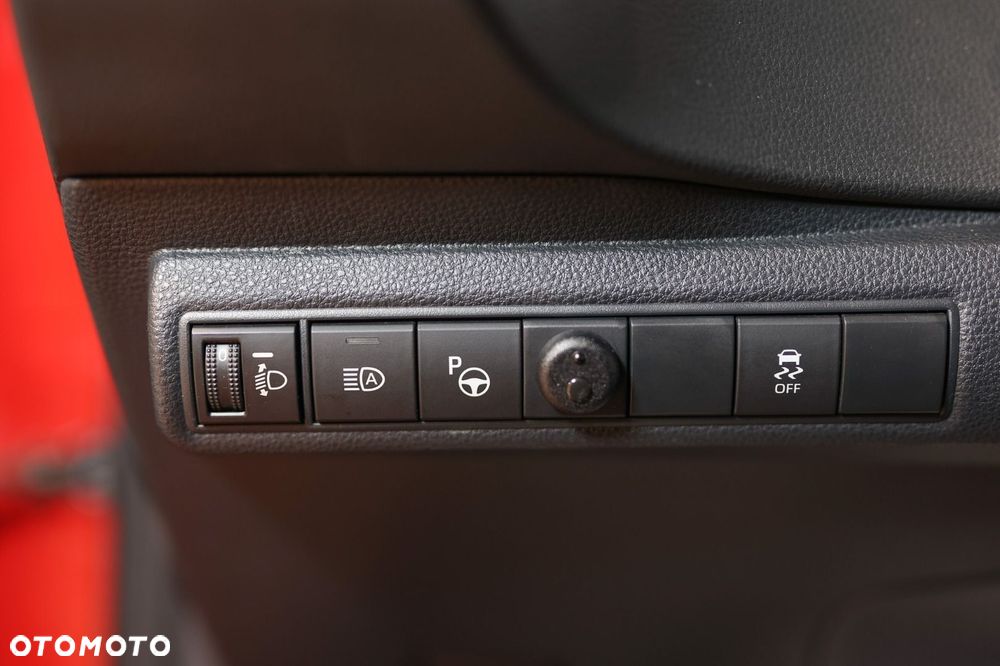 Toyota Corolla - 33