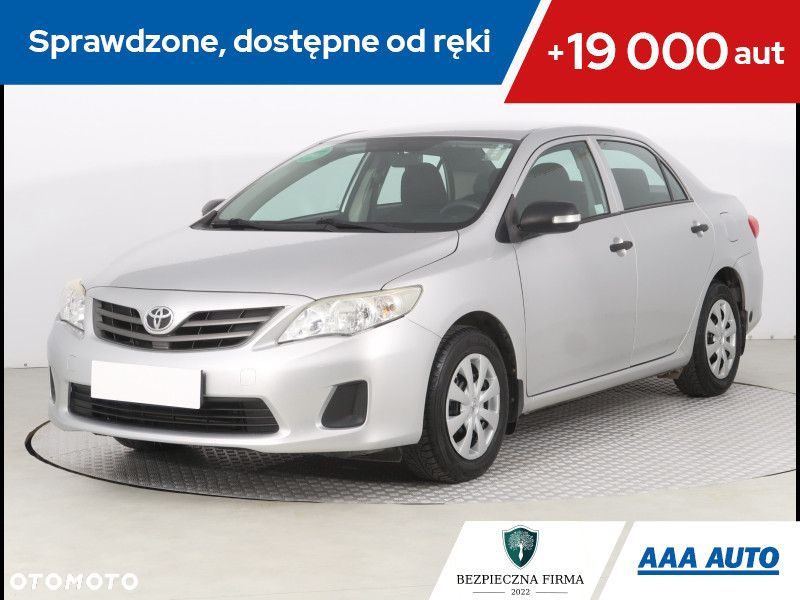 Toyota Corolla - 1