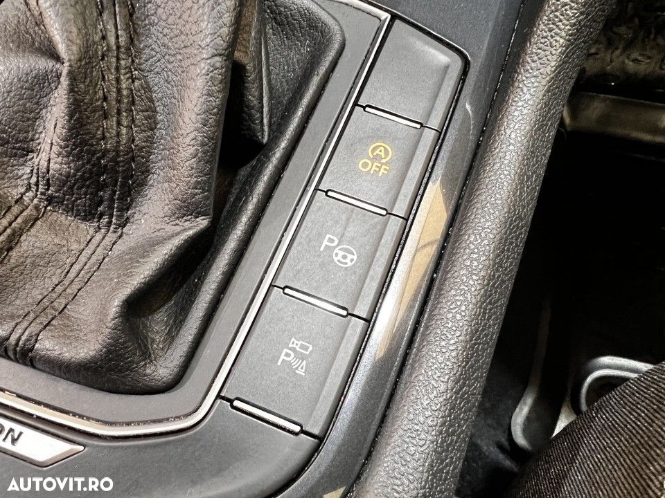 Volkswagen Tiguan - 18