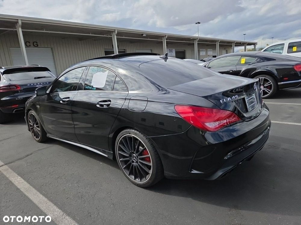 Mercedes-Benz CLA 45 AMG 4-Matic - 4