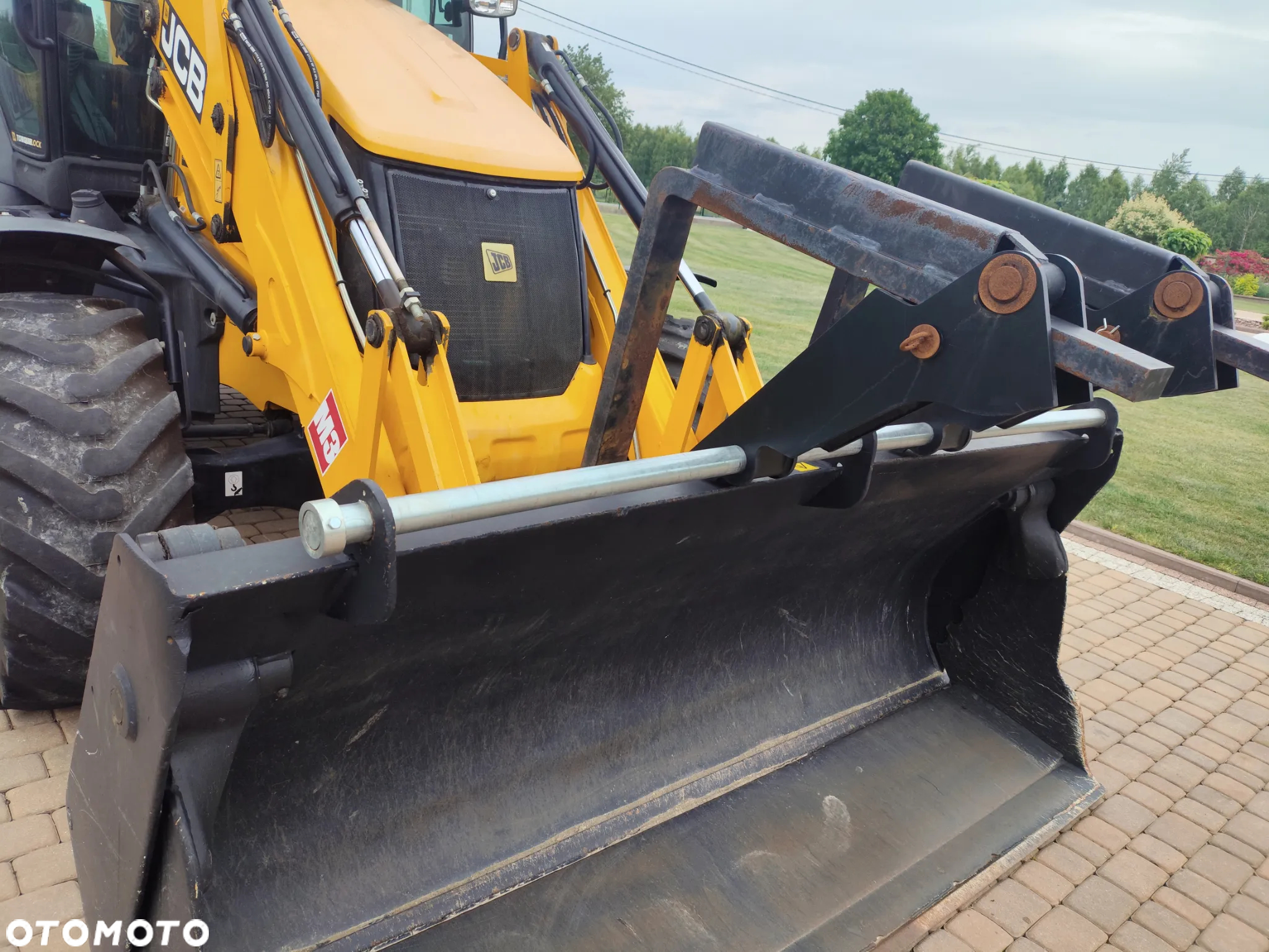JCB 3CX CONTRAKTOR / bez  DPF I ADBLUE / JOYSTICK / SALONOWA / 2300 MTG / - 21