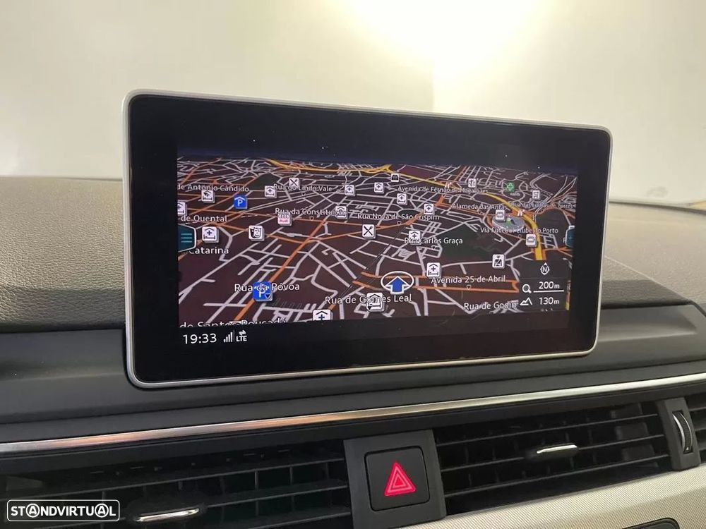 Audi A4 Avant 2.0 TDI Advance S tronic - 20