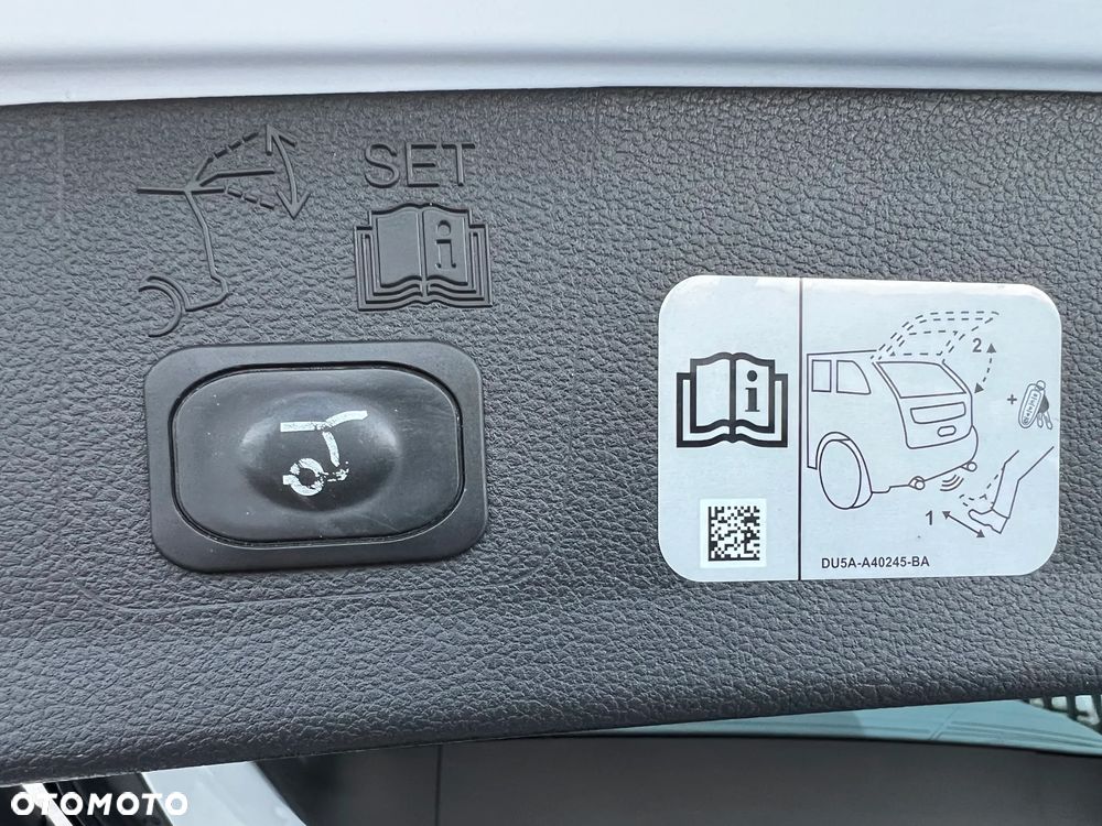 Ford Kuga 1.5 EcoBoost 4x4 ST-Line - 27