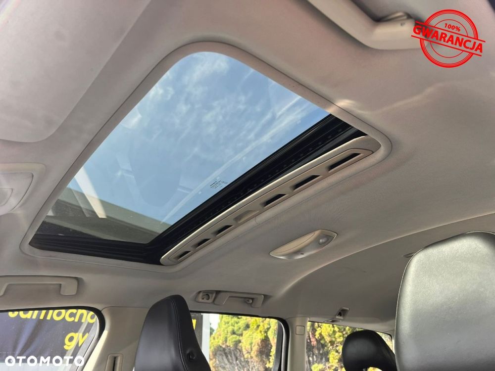 Volvo V70 2.4D Momentum - 30