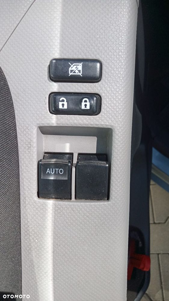 Toyota Yaris 1.0 Terra A/C - 15