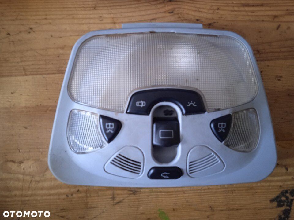 Lampka Podsufitki Mercedes W203 - 1