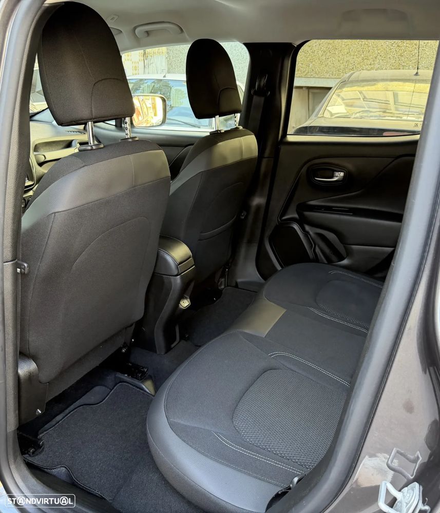 Jeep Renegade 1.0 T Longitude - 25
