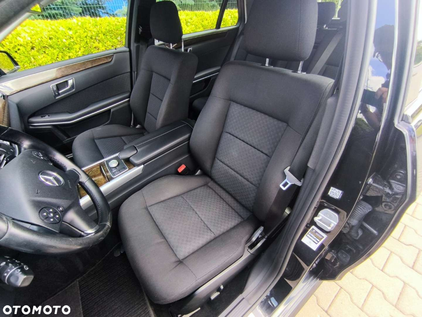 Mercedes-Benz Klasa E - 11