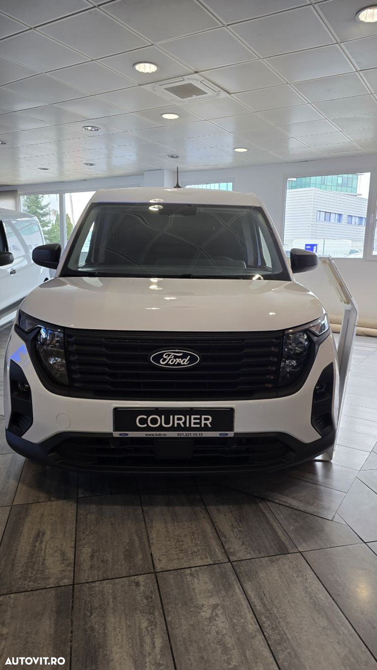 Ford Transit Courier - 2