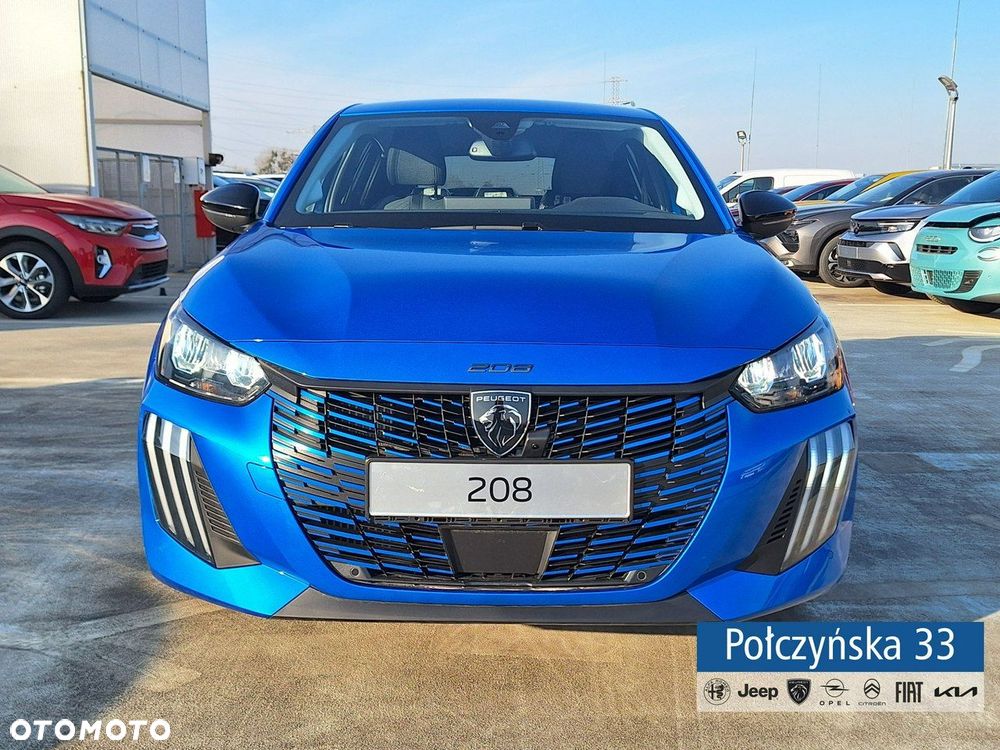 Peugeot 208 - 11