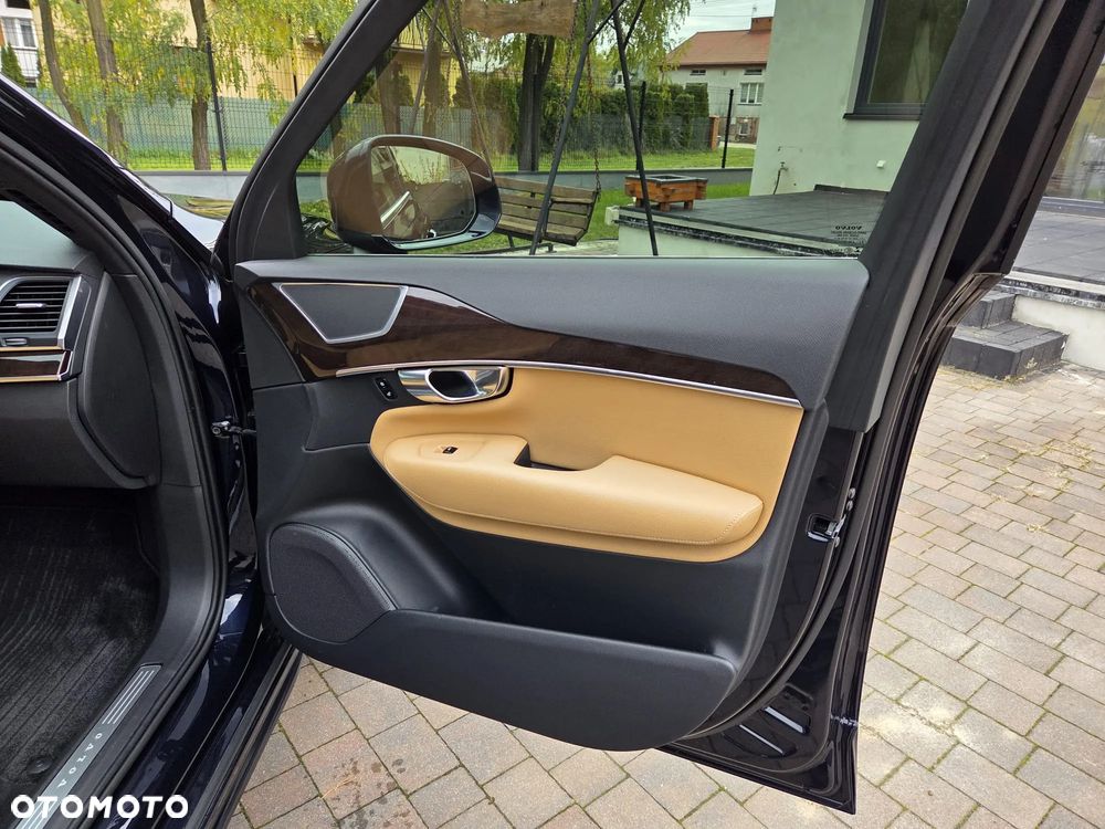 Volvo XC 90 T6 AWD Momentum 7os - 19