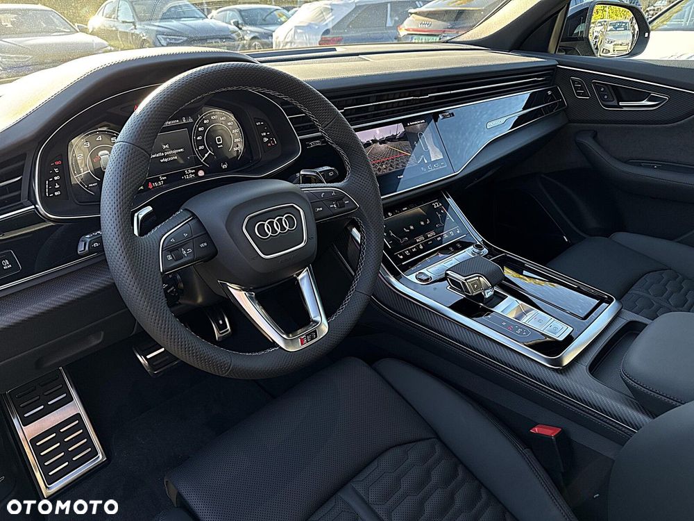 Audi RS Q8 - 8