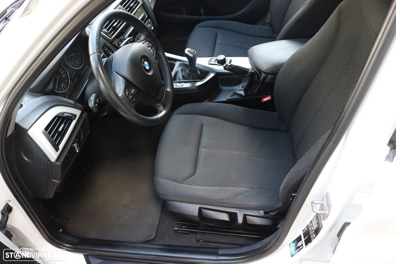 BMW 116 d EDynamics Line Urban - 9