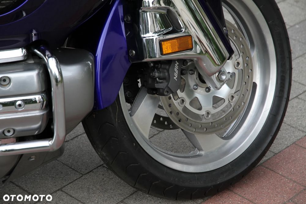 Honda GL - 13