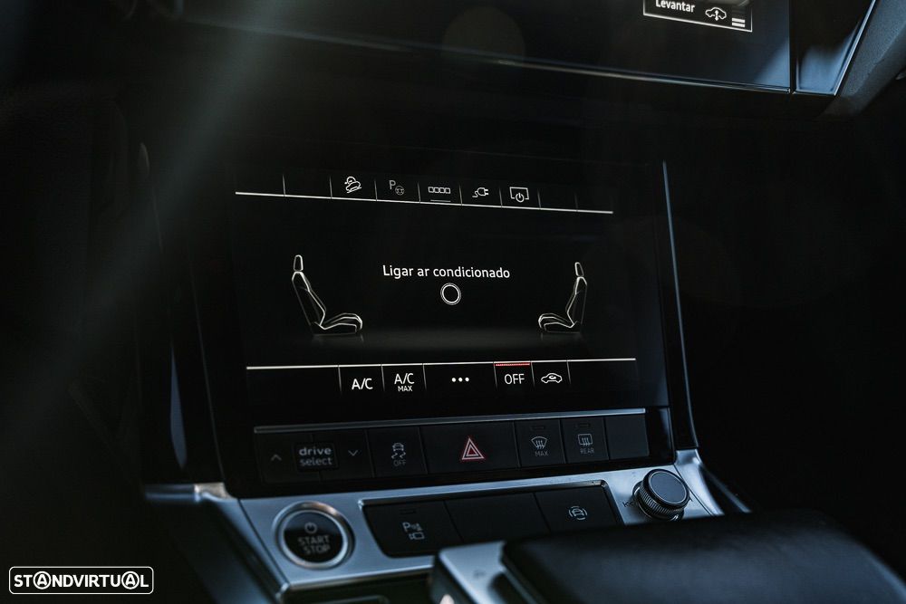 Audi e-tron Sportback 55 quattro S line - 31