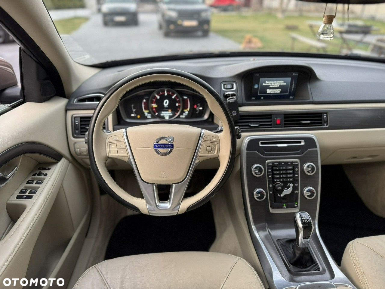 Volvo XC 70 - 16
