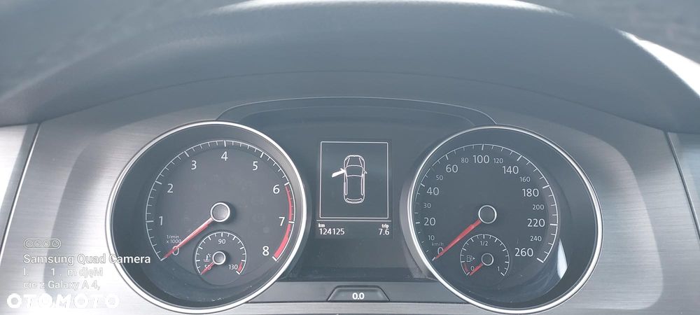 Volkswagen Golf 1.4 TSI BMT Comfortline DSG - 8