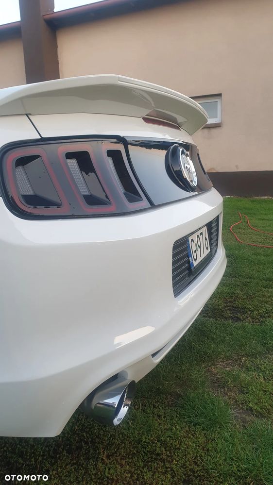 Ford Mustang 3.7 V6 - 10