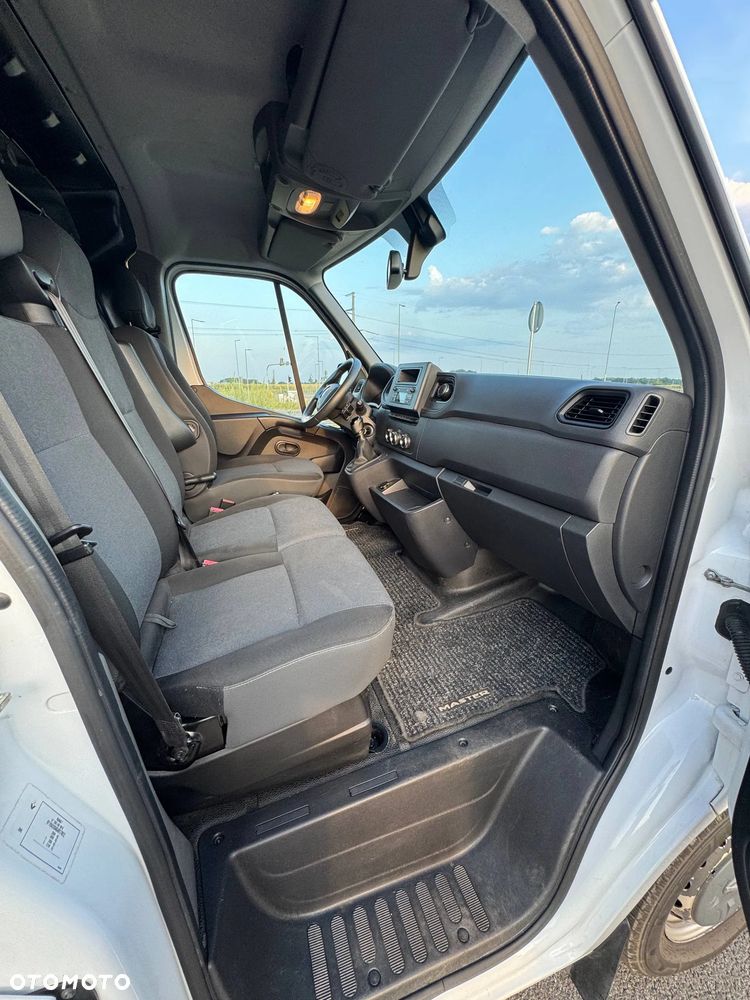 Renault Master - 10