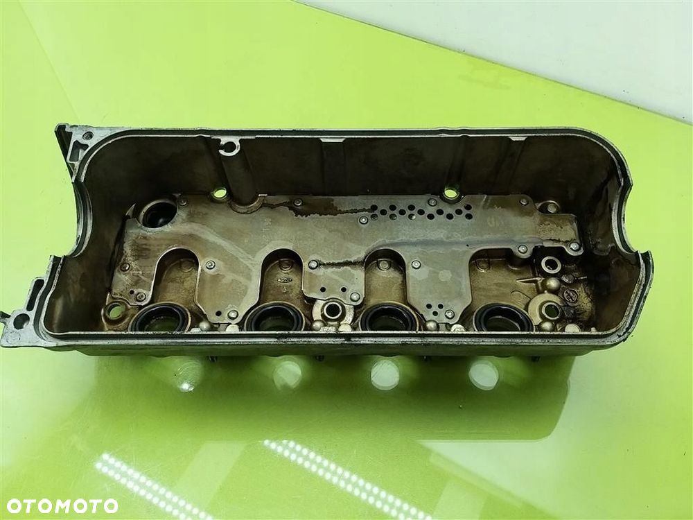 Pokrywa zaworów Honda Civic  VII 1.4 16V 90KM VII 2001-2005 YSK  DEKIEL - 2