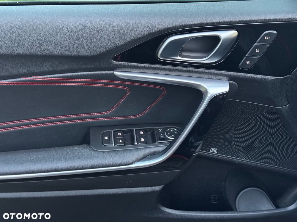 Kia ProCeed 1.6 T-GDI GT - 31