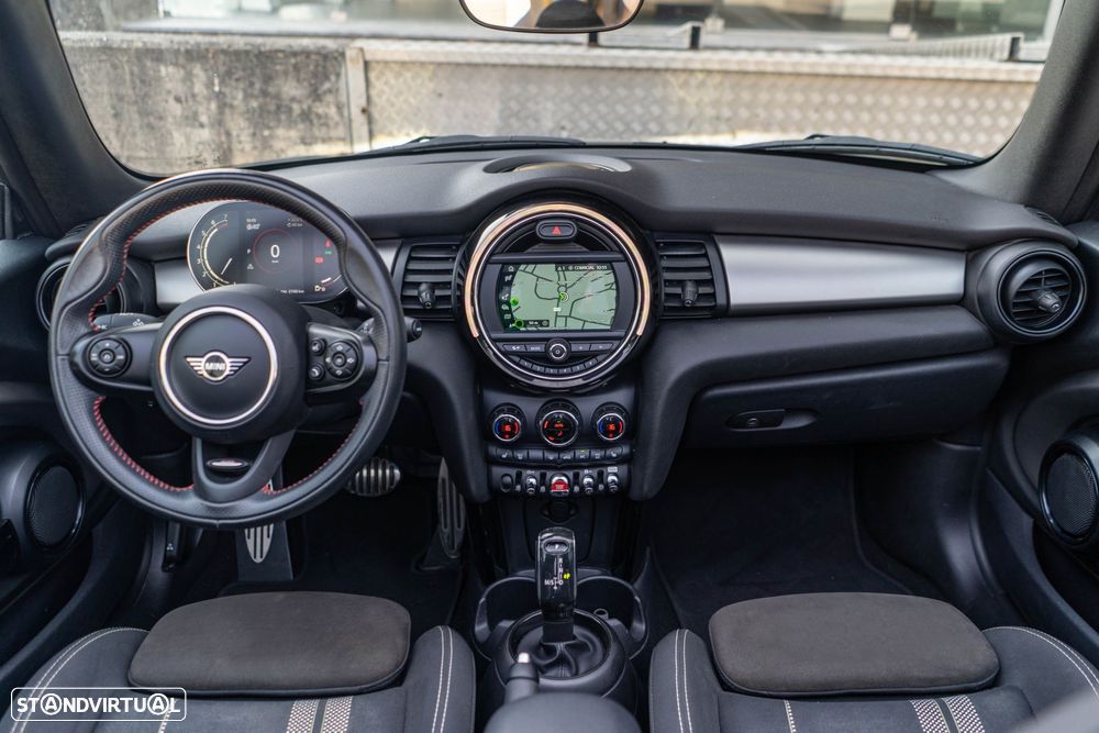 MINI Cabrio Cooper Premium Extra JCW Auto - 7