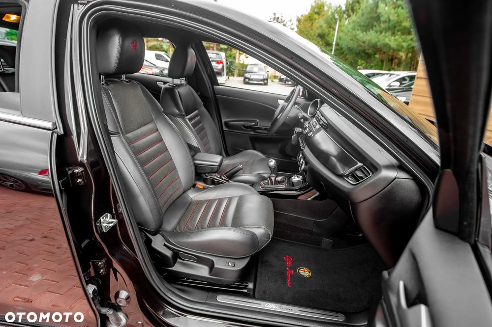 Alfa Romeo Giulietta 1.8 TBi 16V Quadrifoglio Verde - 20