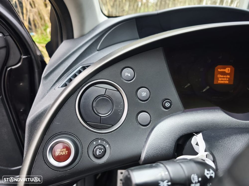 Honda Civic 1.8 Elegance - 13