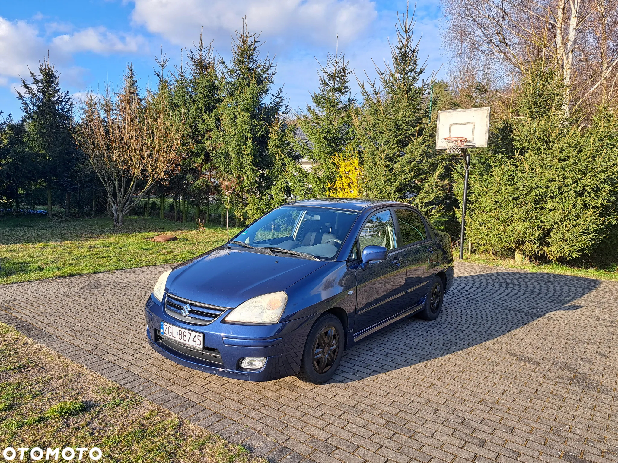 Suzuki Liana - 2