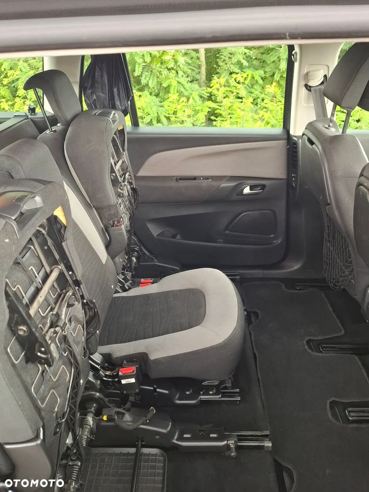 Citroën C4 Picasso - 19