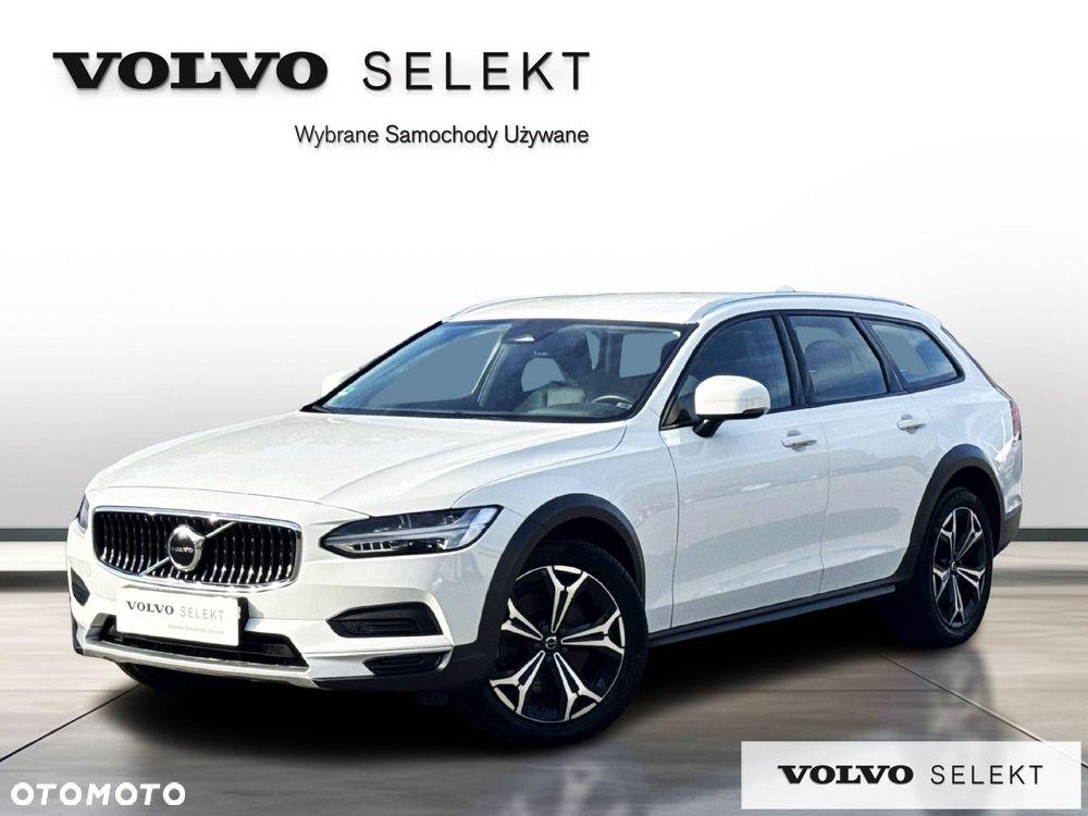 Volvo V90 Cross Country - 1
