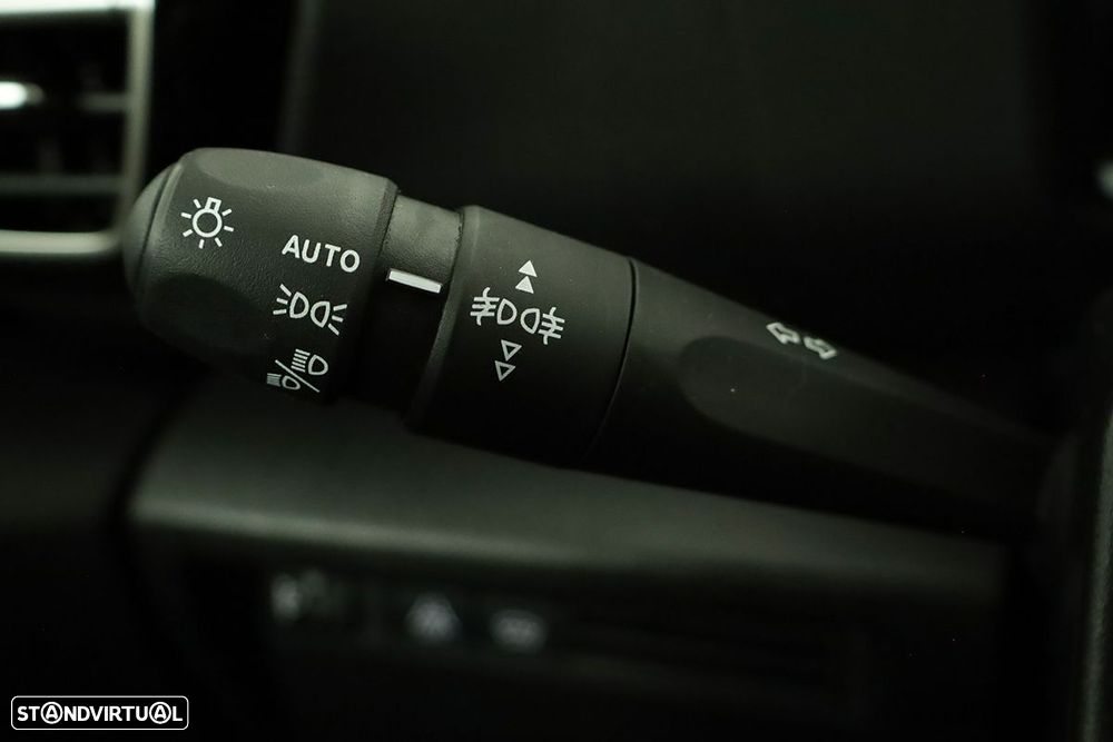 Citroën C4 1.2 PureTech Plus EAT8 - 17