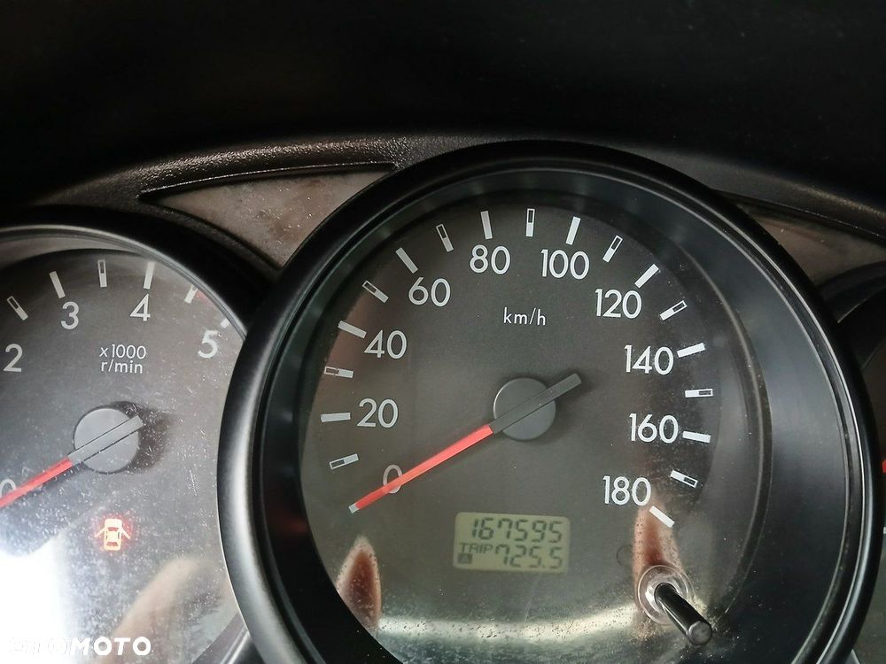 Mazda BT-50 - 13