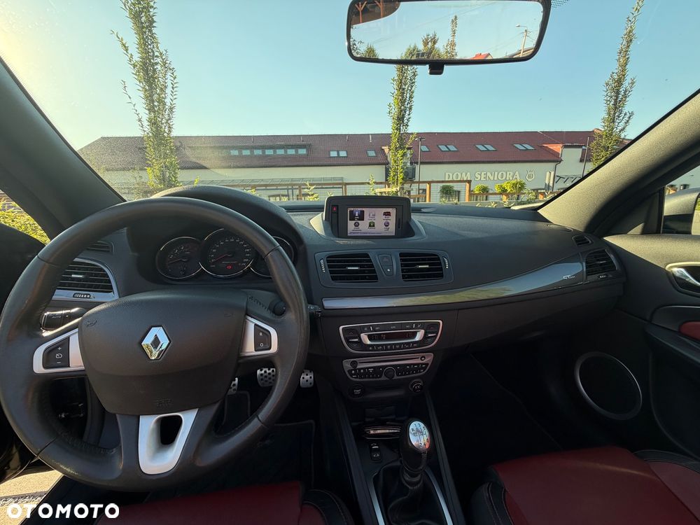 Renault Megane 1.9 dCi FAP Limited - 12