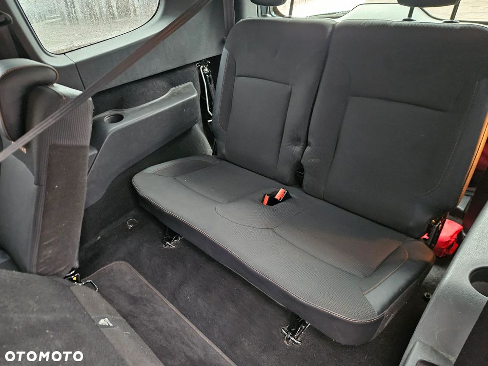 Dacia Lodgy 1.6 SCe Stepway S&S - 9