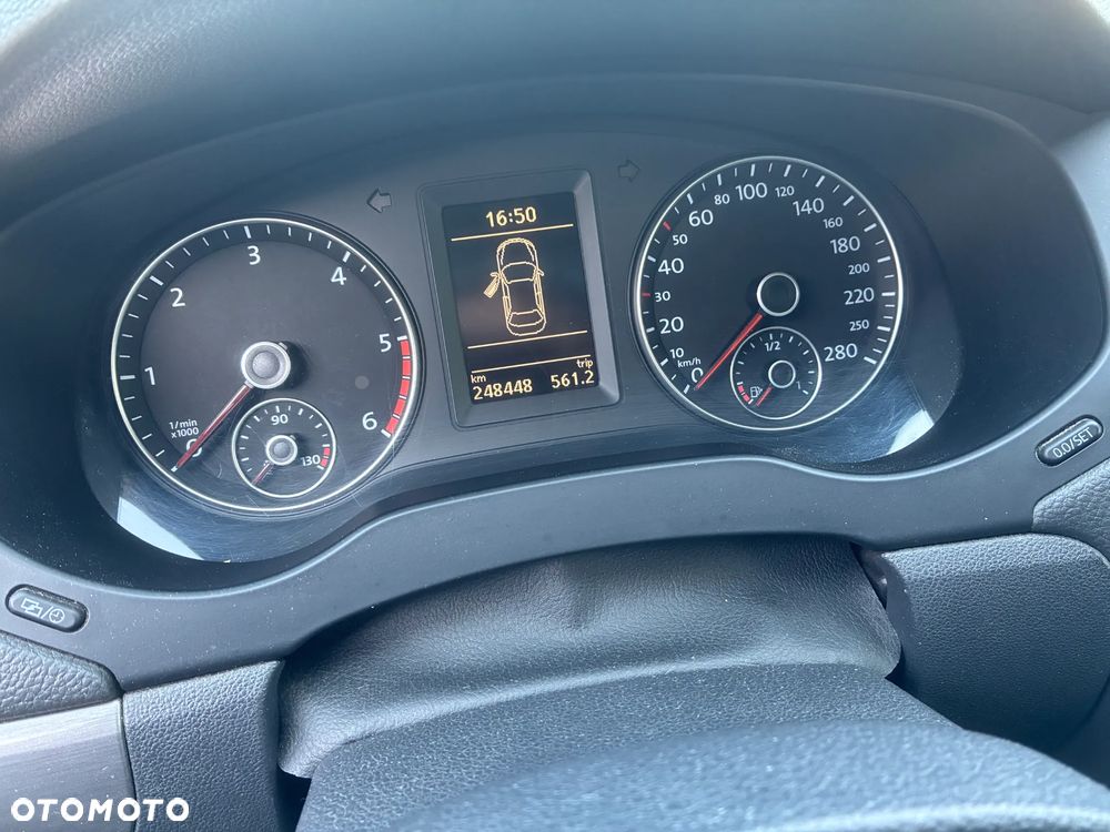 Volkswagen Jetta 1.6 TDI Highline - 7