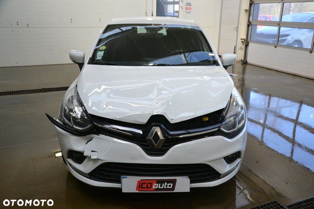 Renault Clio - 2