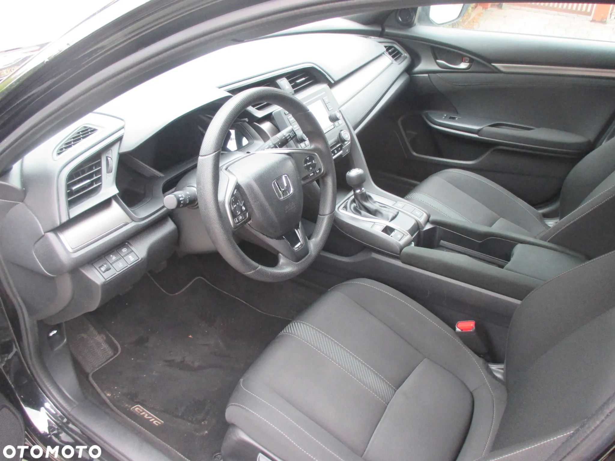 Honda Civic 1.0 T Comfort - 9