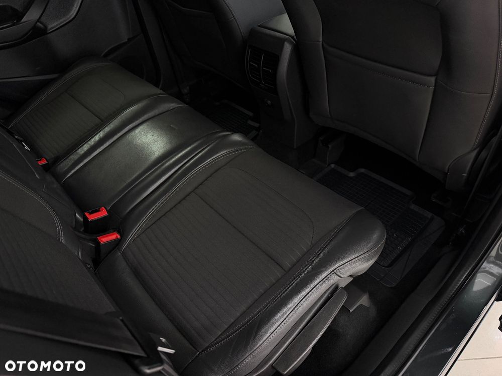 Ford Kuga 1.5 TDCi 2x4 Titanium - 33