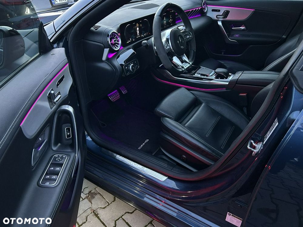 Mercedes-Benz CLA AMG 35 4-Matic 7G-DCT - 15