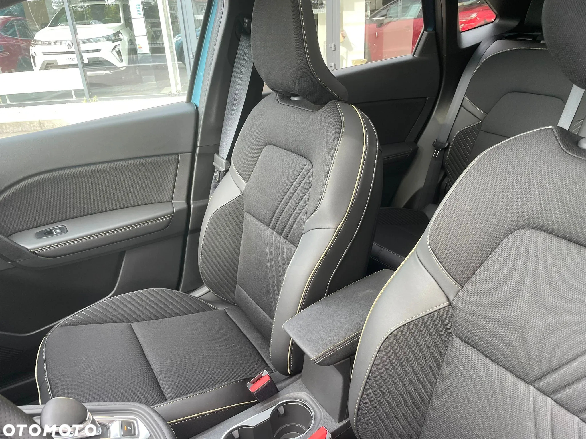 Renault Symbioz - 15