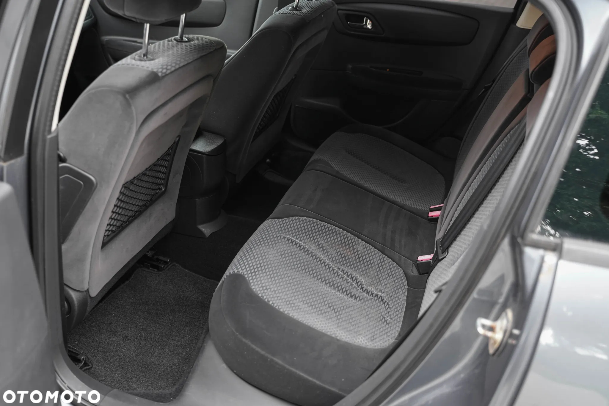 Citroën C4 1.6 VTi Equilibre Pack - 11