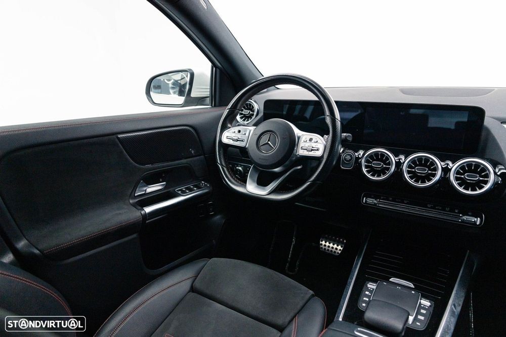 Mercedes-Benz GLA 250 e 8G-DCT AMG Line - 14